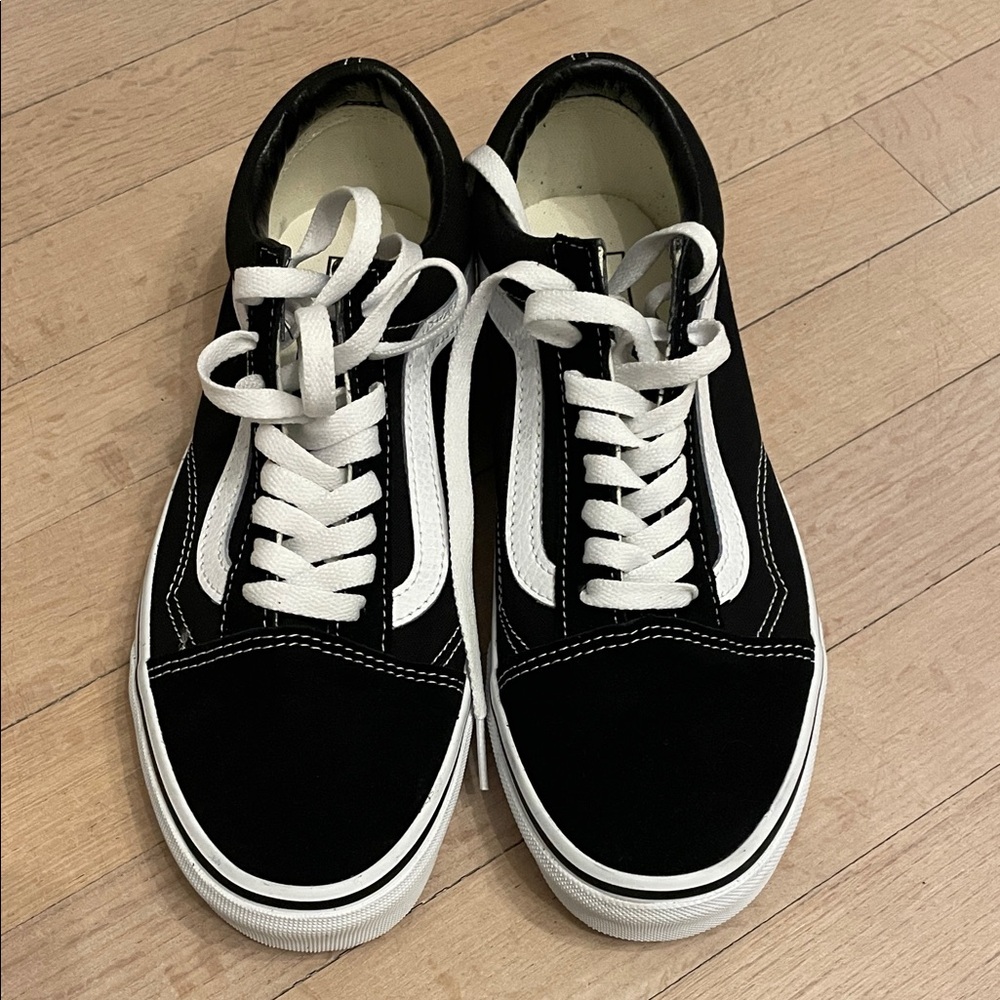 New! Vans Black and White Low-Top Sneakers